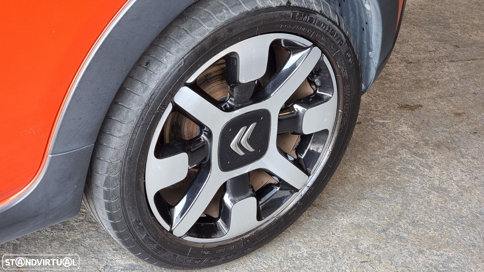 Citroën C3 1.2 PureTech Shine - 22
