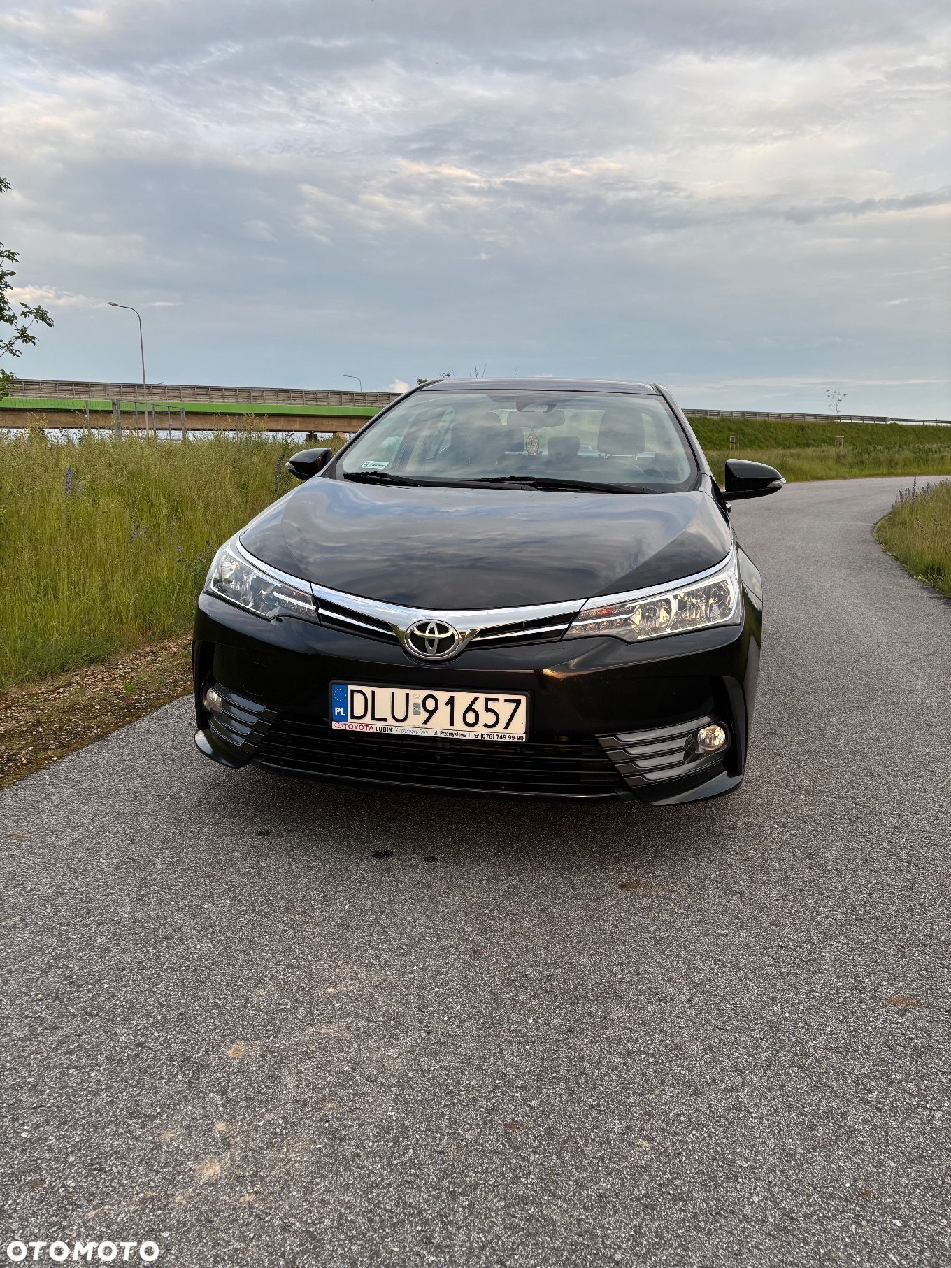 Toyota Corolla 1.6 Comfort - 8