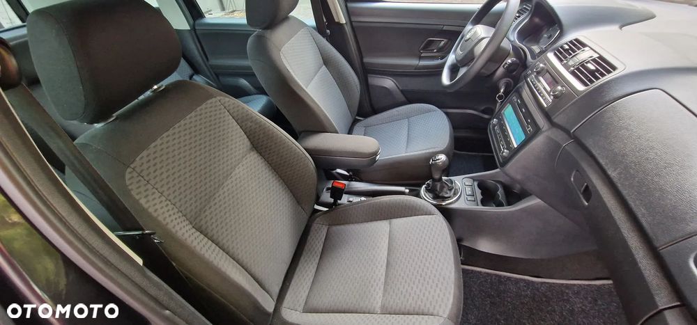 Skoda Roomster 1.4 MPI PLUS EDITION - 23