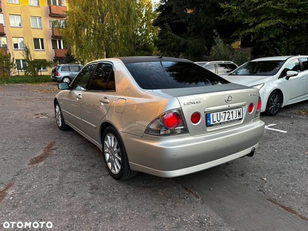 Lexus IS 200 Elegance - 8