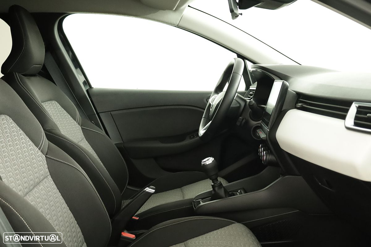 Renault Clio 1.0 TCe Evolution - 22