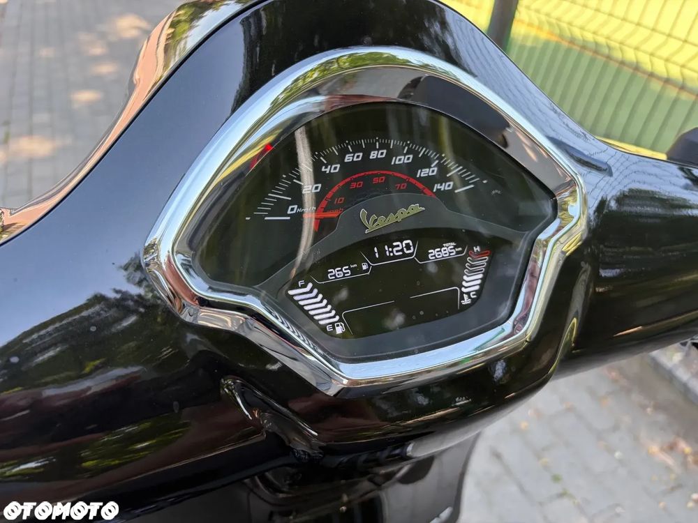 Vespa GTS - 32