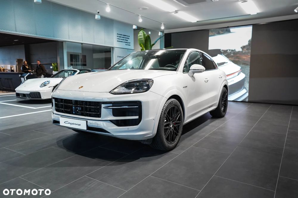 Porsche Cayenne S E-Hybrid PHEV Black Edition - 2