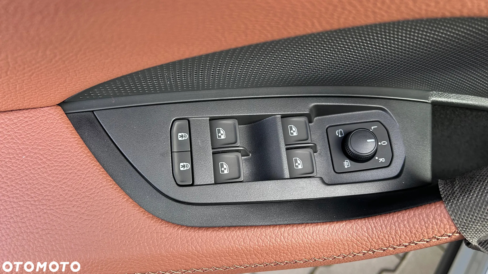 Skoda Kodiaq 2.0 TDI 4x4 Selection DSG - 4