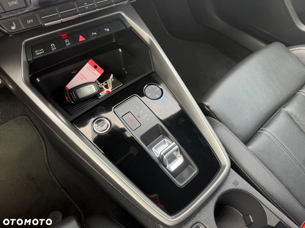 Audi A3 Sportback 40 TDI quattro S tronic S line - 33