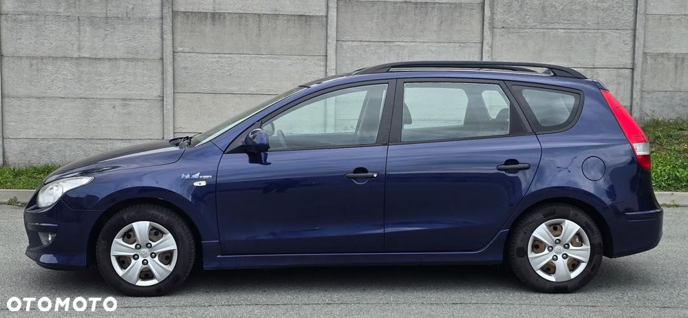 Hyundai i30 1.6 Classic + - 7