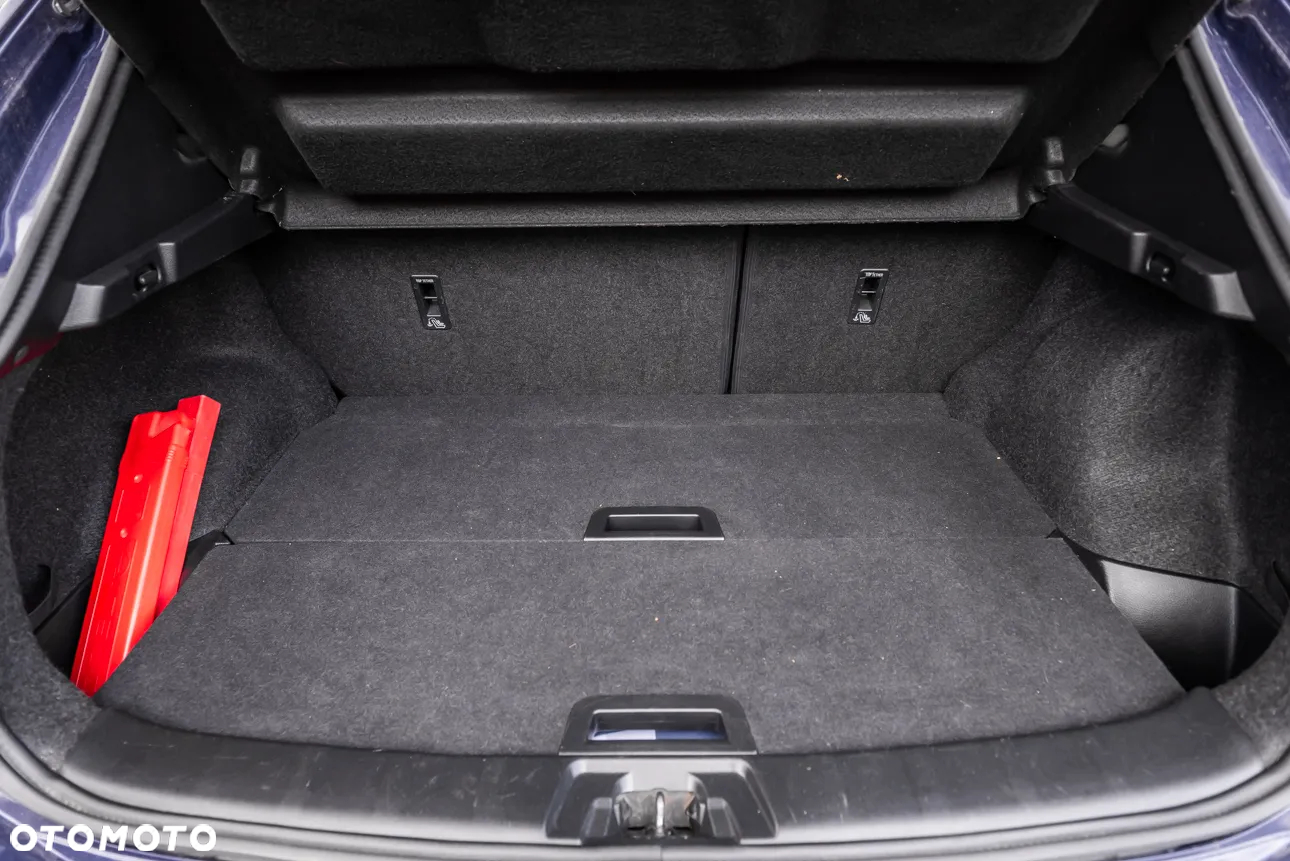 Nissan Qashqai 1.2 DIG-T N-Connecta Xtronic - 30