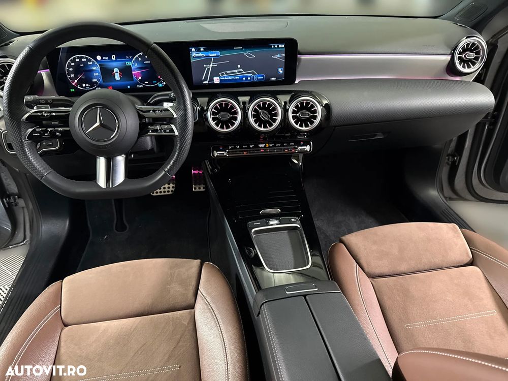 Mercedes-Benz A 200 - 11