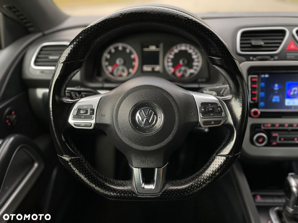 Volkswagen Scirocco 2.0 TSI Perfectline R-Style DSG - 13