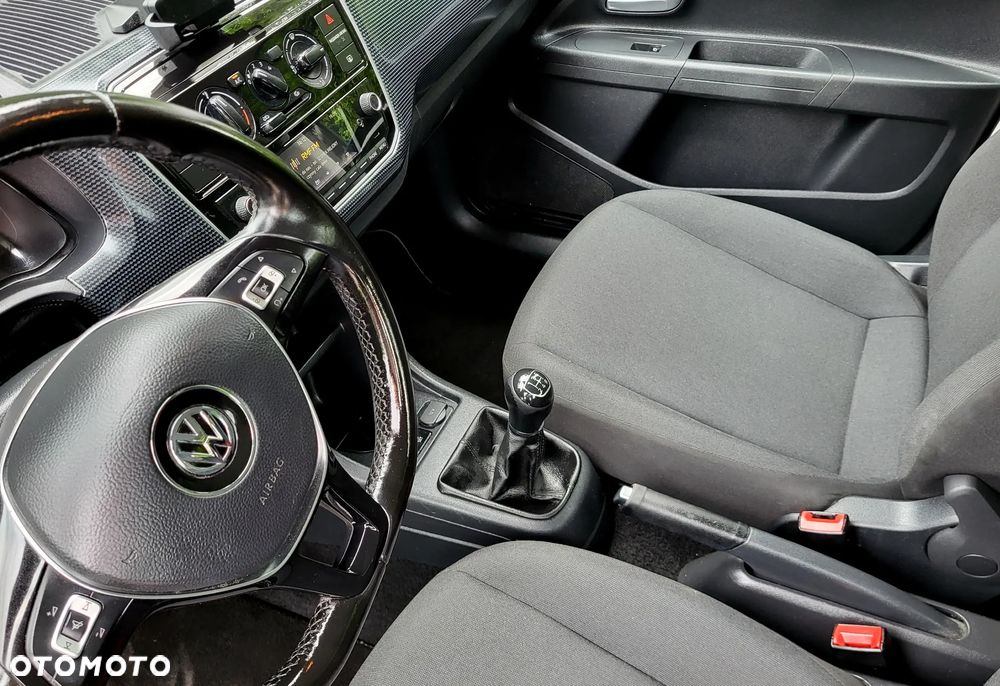 Volkswagen up! 1.0 White Style - 3