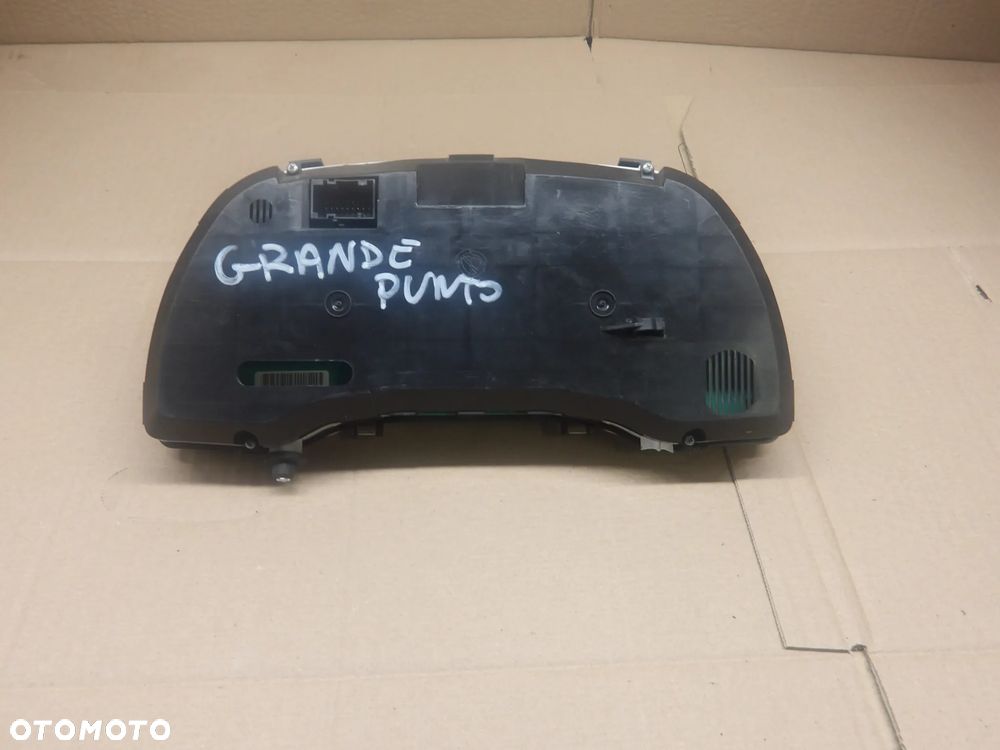 FIAT GRANDE PUNTO HB 3D 05-09 LICZNIK ZEGARY - 3