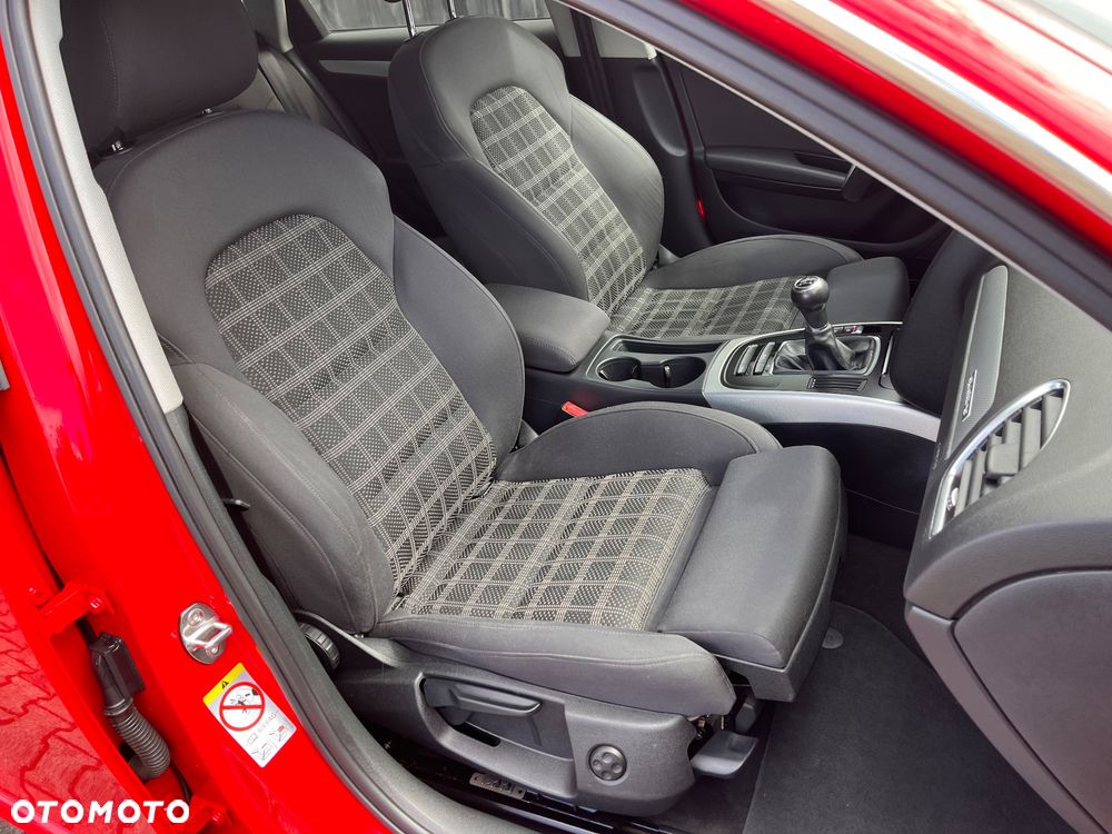 Audi A4 Avant 2.0 TFSI S line Sportpaket (plus) - 7