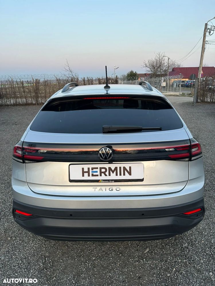 Volkswagen Taigo 1.0 TSI DSG Advanced - 8