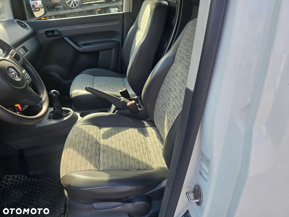 Volkswagen Caddy - 12