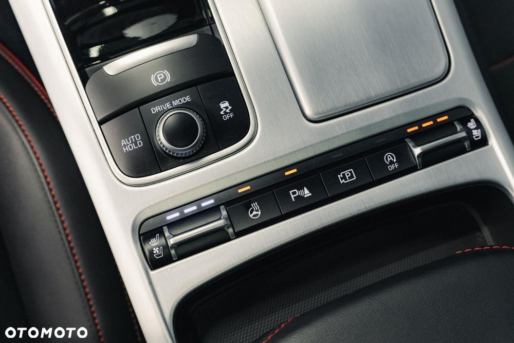 Kia Stinger 3.3 T-GDI V6 GT AWD - 26