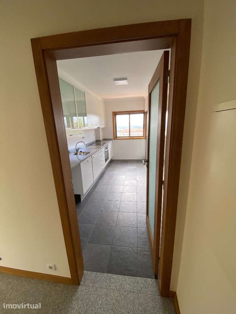 Apartamento T2, com vista para o Dragão - Grande imagem: 3/16