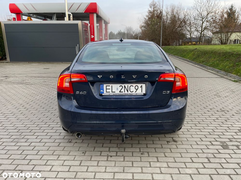 Volvo S60 D3 Geartronic Momentum - 5
