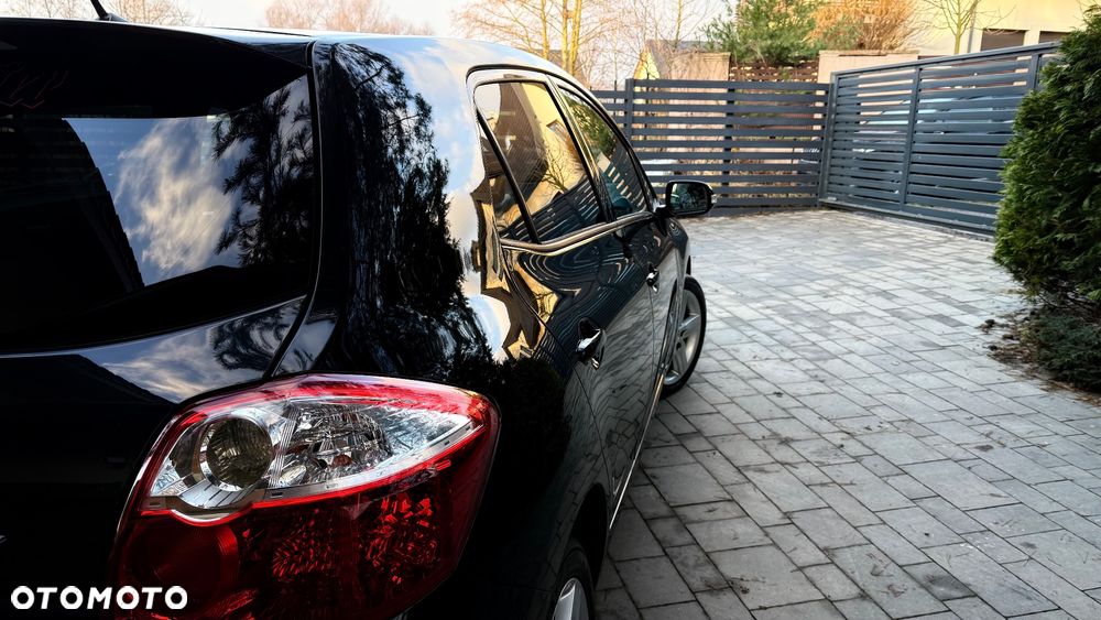 Toyota Auris 1.6 Executive - 21