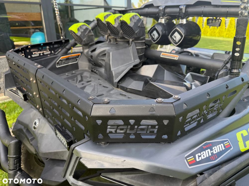 Can-Am Maverick - 23