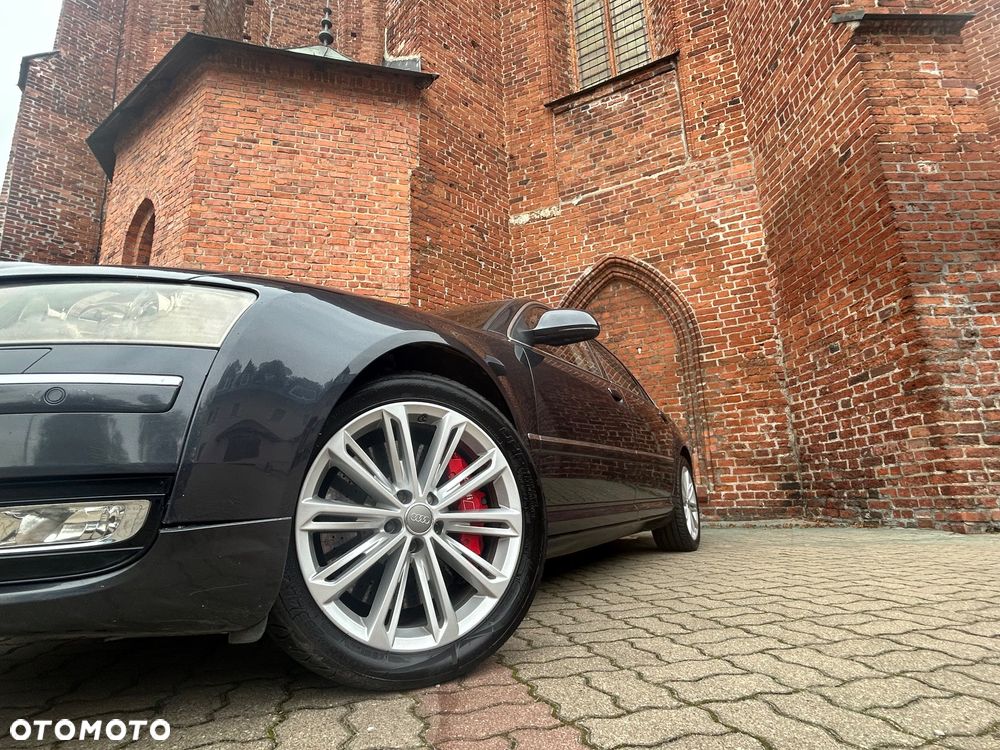 Audi A8 - 13