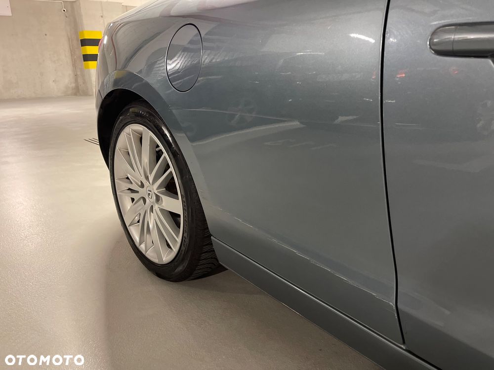 Renault Laguna 2.0 DCi GT 4WS - 23