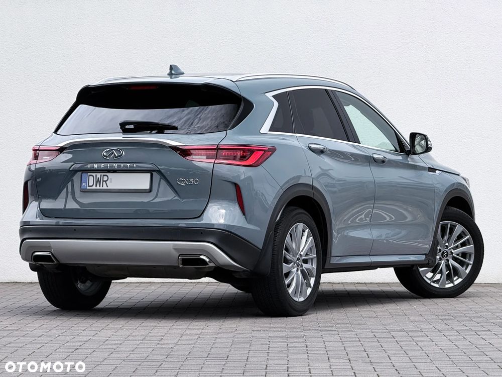 Infiniti QX50 - 11