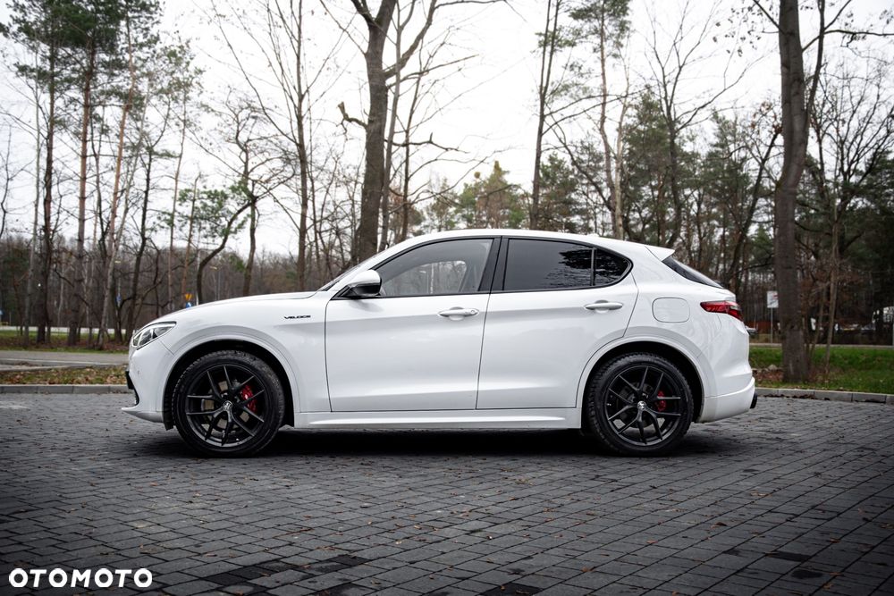Alfa Romeo Stelvio 2.0 Turbo Veloce Q4 - 2