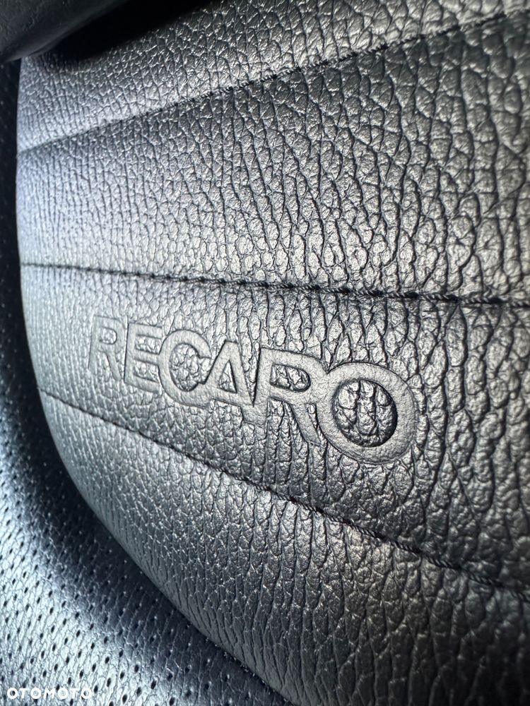 Ford Focus ST - 29