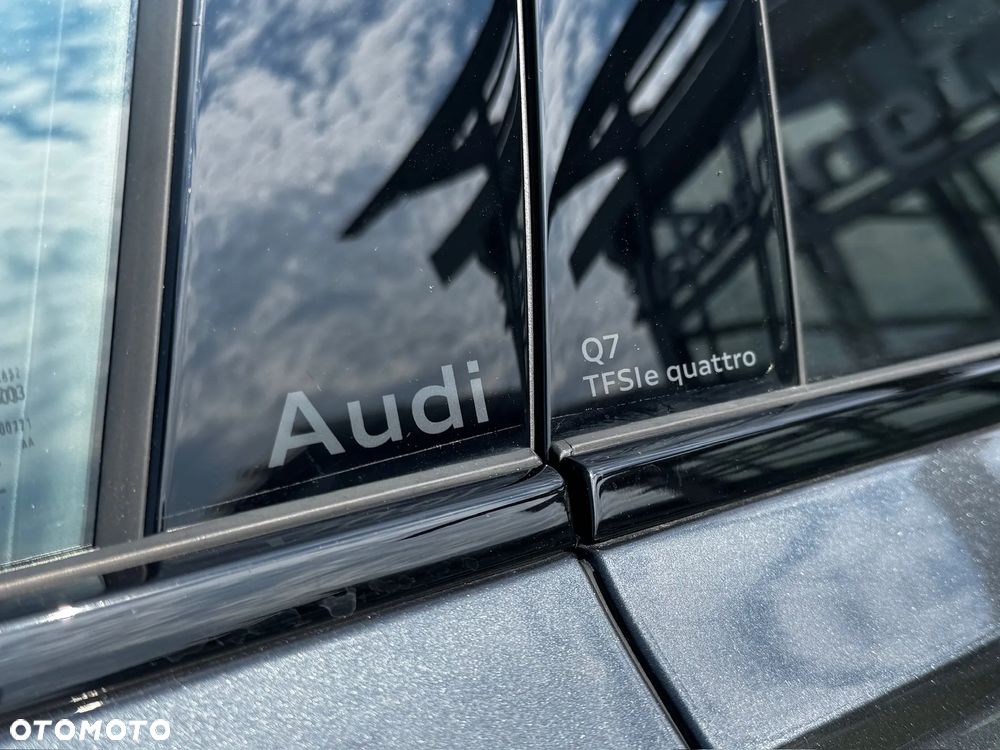 Audi Q7 TFSI e PHEV 360 kW Quattro S Line Tiptr - 12