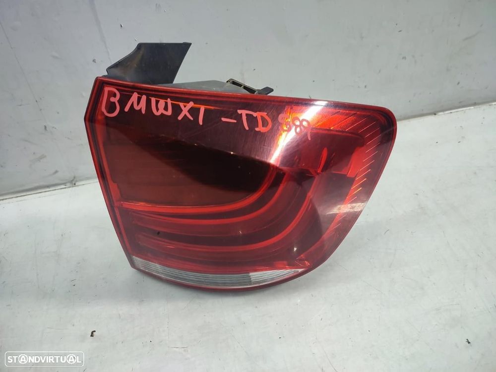 FAROLIM TRASEIRO DIREITO BMW X1 2012 - 1