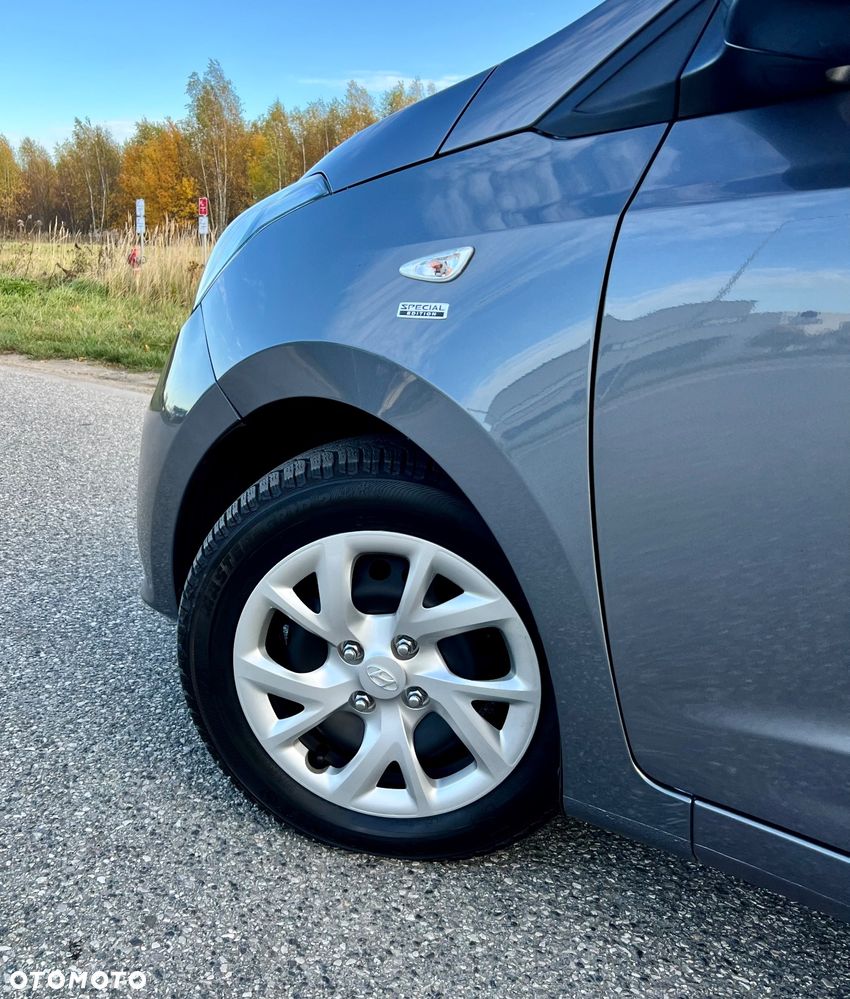 Hyundai i10 1.0 YES Silver - 31