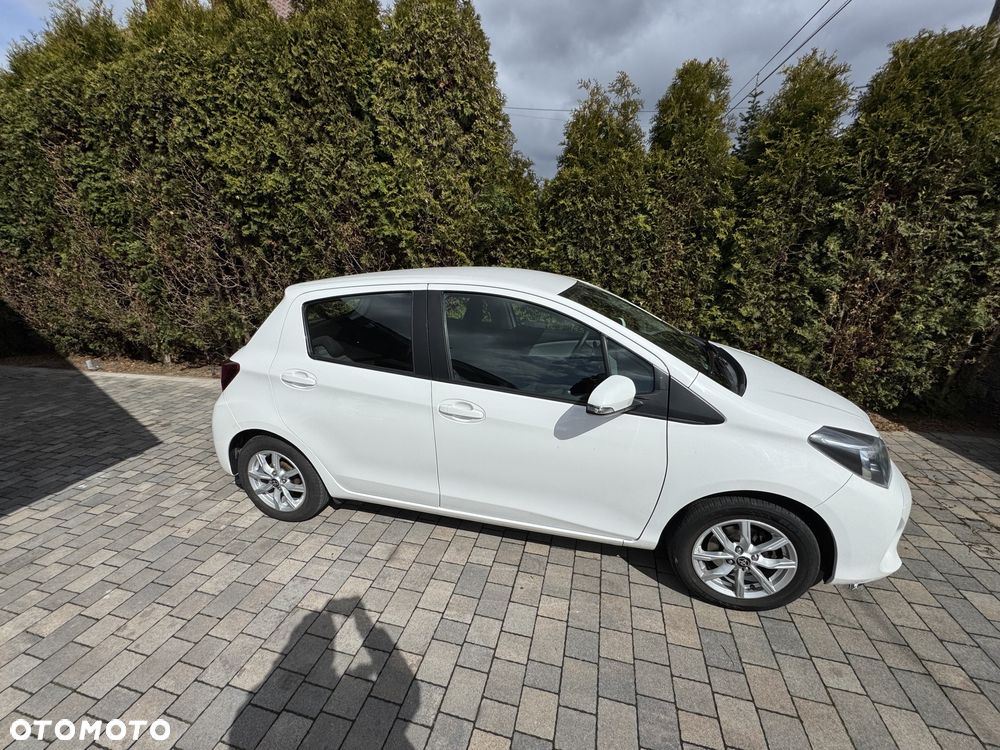 Toyota Yaris 1.33 Active EU6 - 9