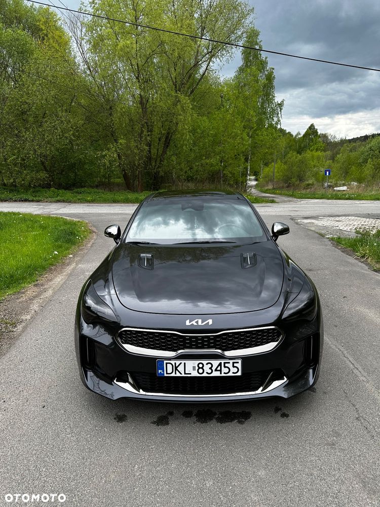 Kia Stinger - 2