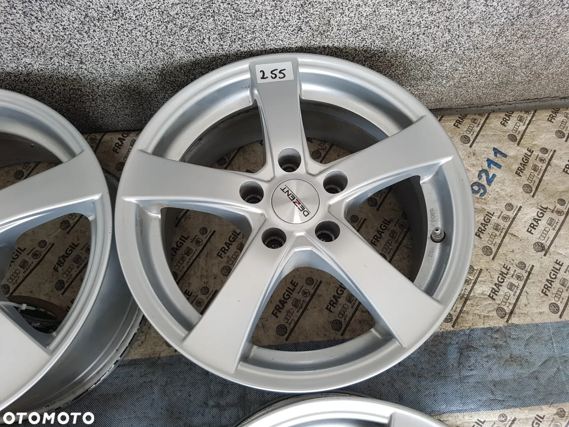 FELGI ALU VW GOLF V VI VII PASSAT B6 B7 B8 SHARAN AUDI SKODA 5X112 7JX16 ET45 - 4