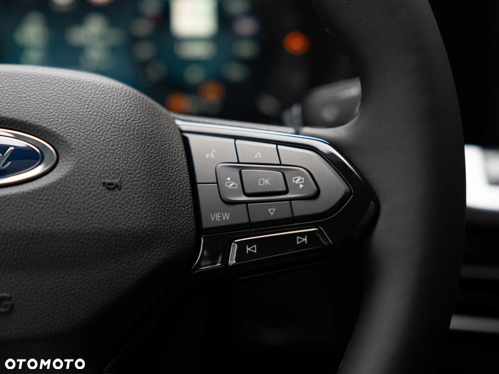 Ford Tourneo Connect - 26