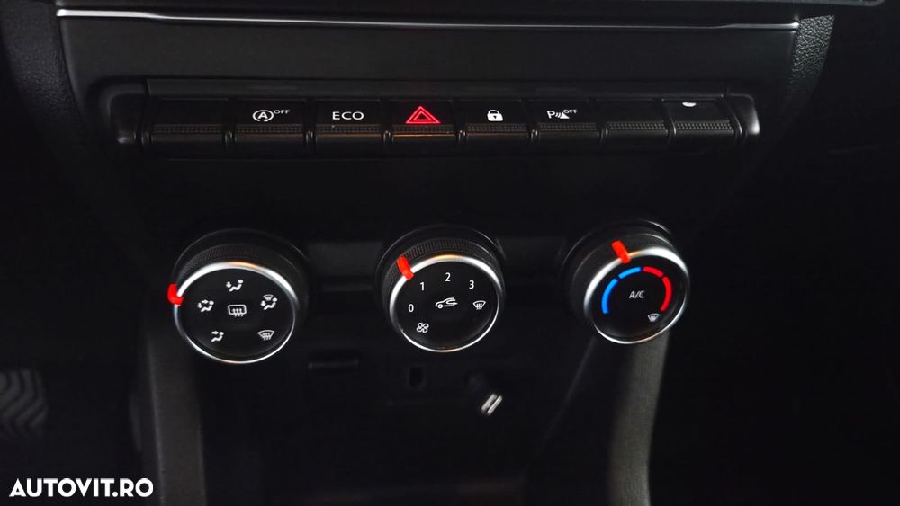 Renault Captur TCe 100 Life - 18