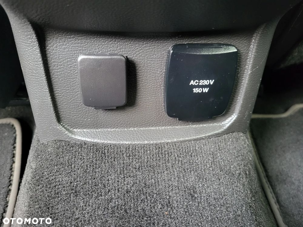 Ford Mondeo Turnier 2.0 EcoBlue Titanium - 32