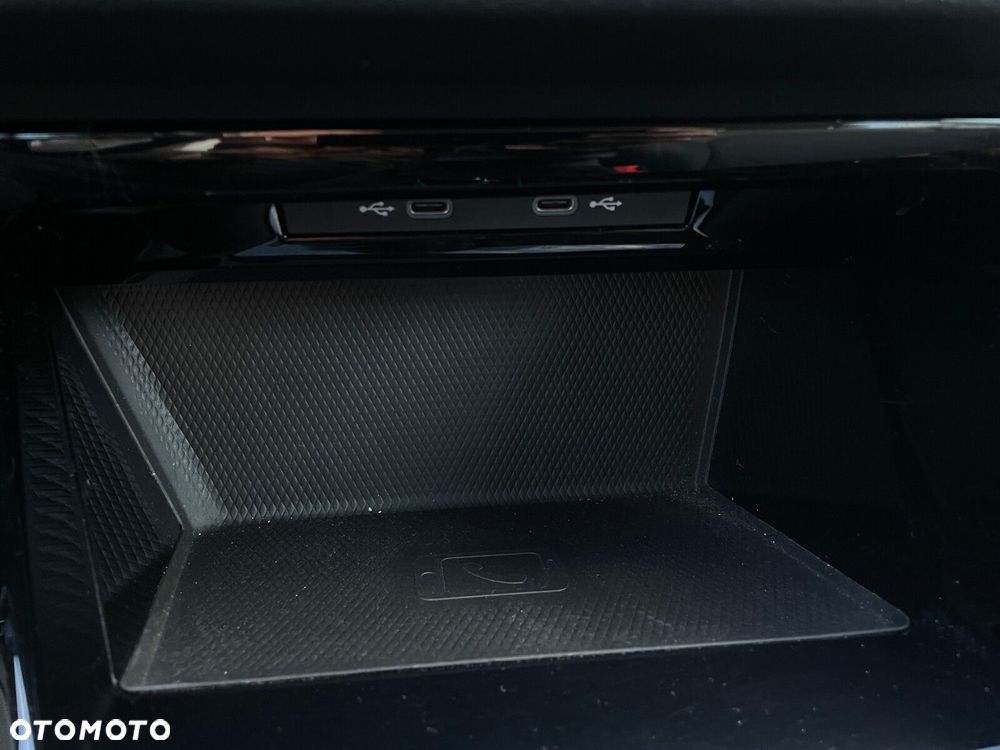 Volkswagen Golf Variant 2.0 TDI Style DSG - 35