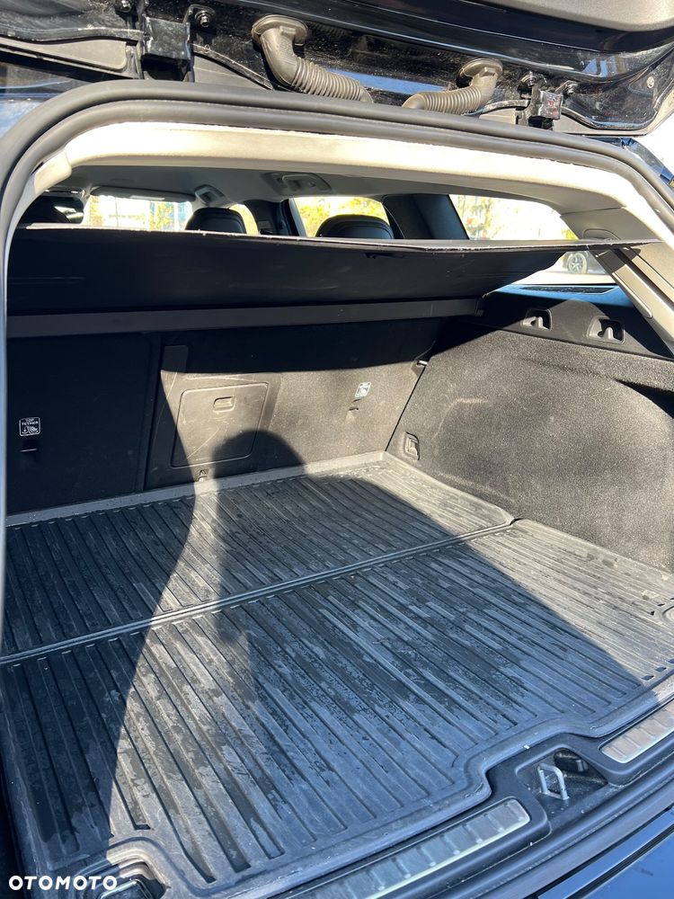 Volvo V60 D3 Momentum Pro - 7