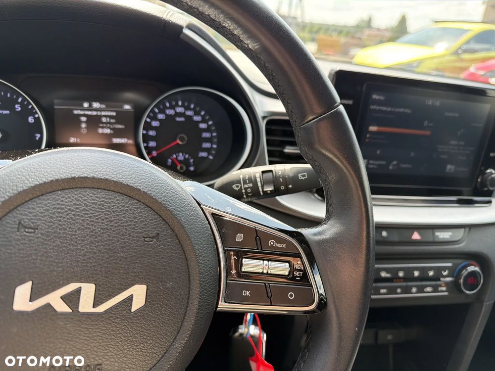 Kia XCeed 1.5 T-GDI M - 22