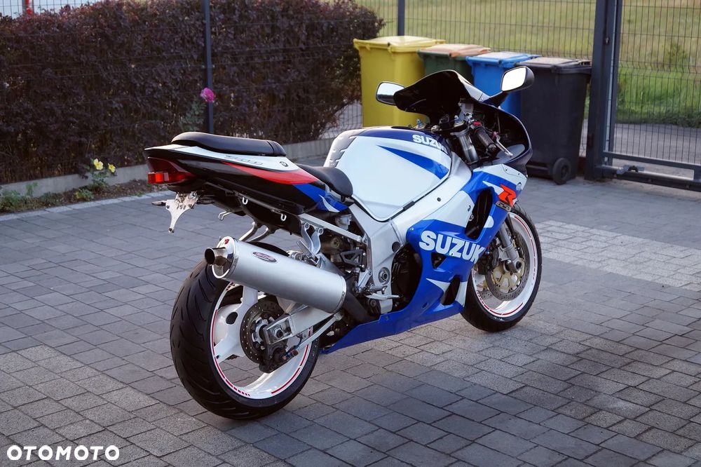 Suzuki GSX-R - 11