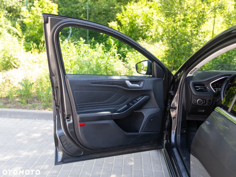 Ford Focus 1.5 EcoBoost Start-Stopp-System Business Edition - 15