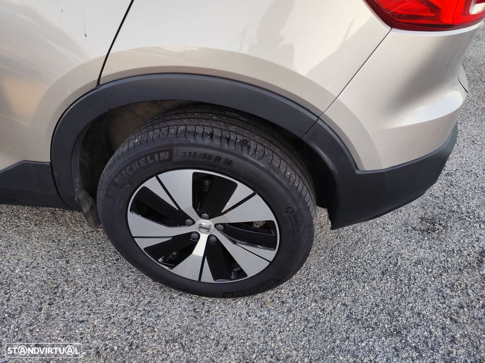 Volvo XC 40 1.5 T4 PHEV Essential - 8