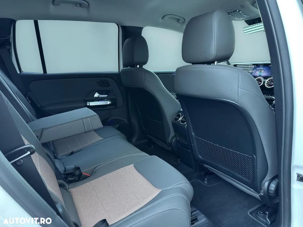 Mercedes-Benz EQB 250+ - 24