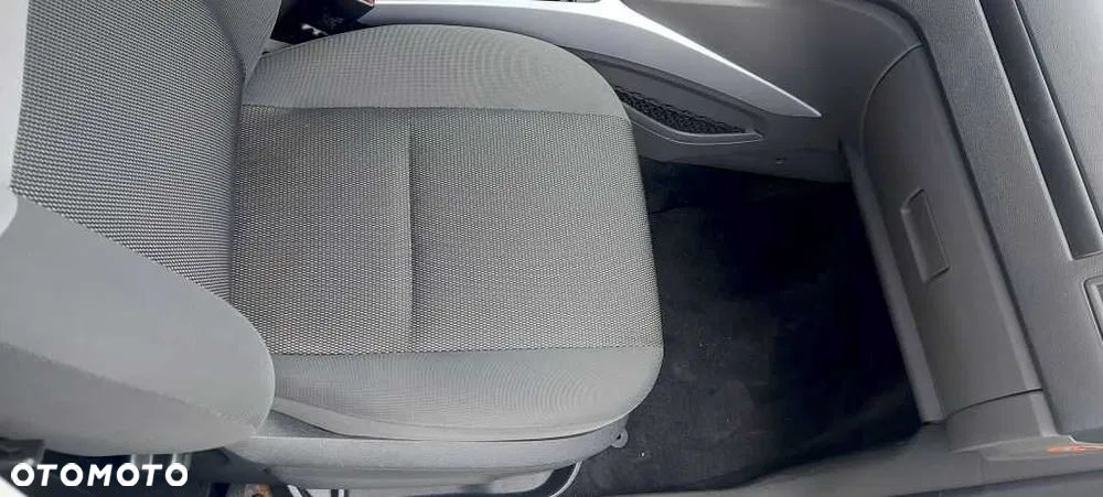 Ford Kuga 2.0 TDCi Trend FWD - 6