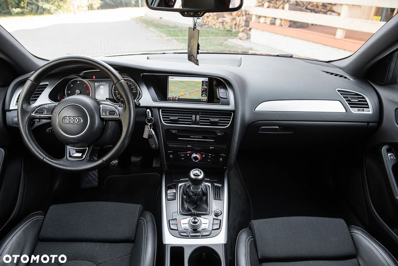 Audi A4 2.0 TDI DPF S line Sportpaket - 26