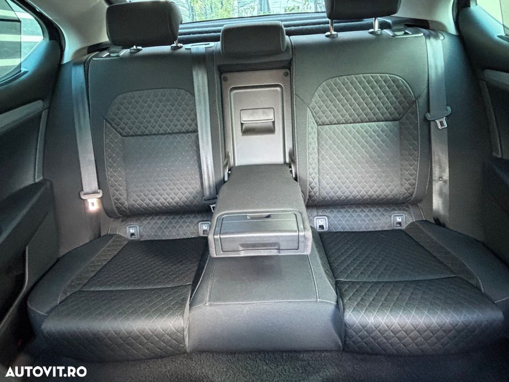 Skoda Superb 2.0 TDI DSG Ambition - 22