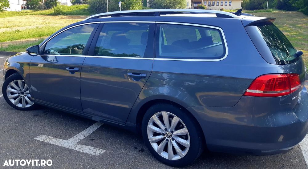 Volkswagen Passat 2.0 TDI BlueMotion Technology Exclusive - 2