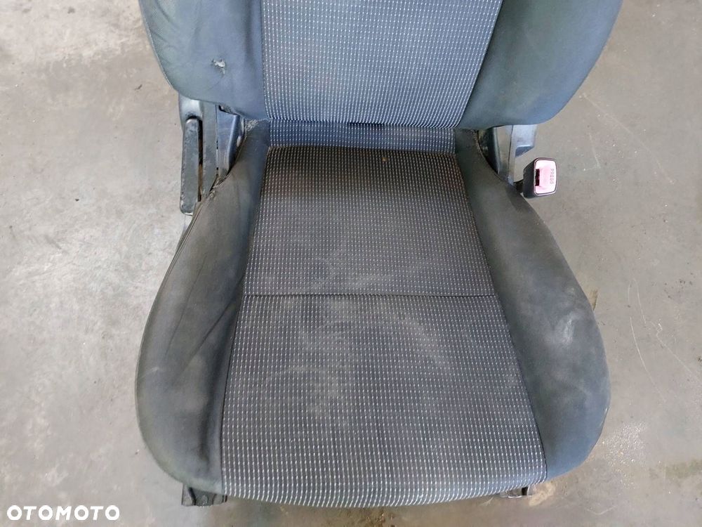 FOTELE KOMPLET LEWY PRAWY KANAPA TYŁ MITSUBISHI LANCER VIII - 8