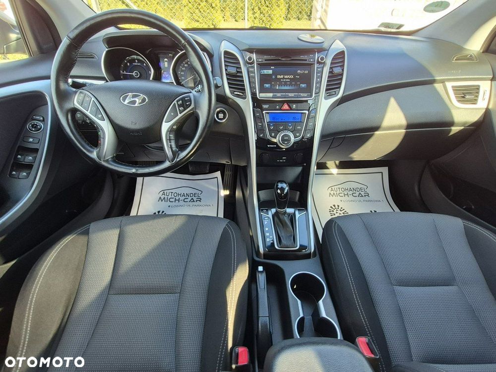 Hyundai i30 - 24